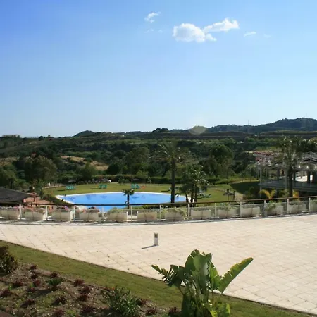 En Magnifico - Parque Botanico Apartment Estepona